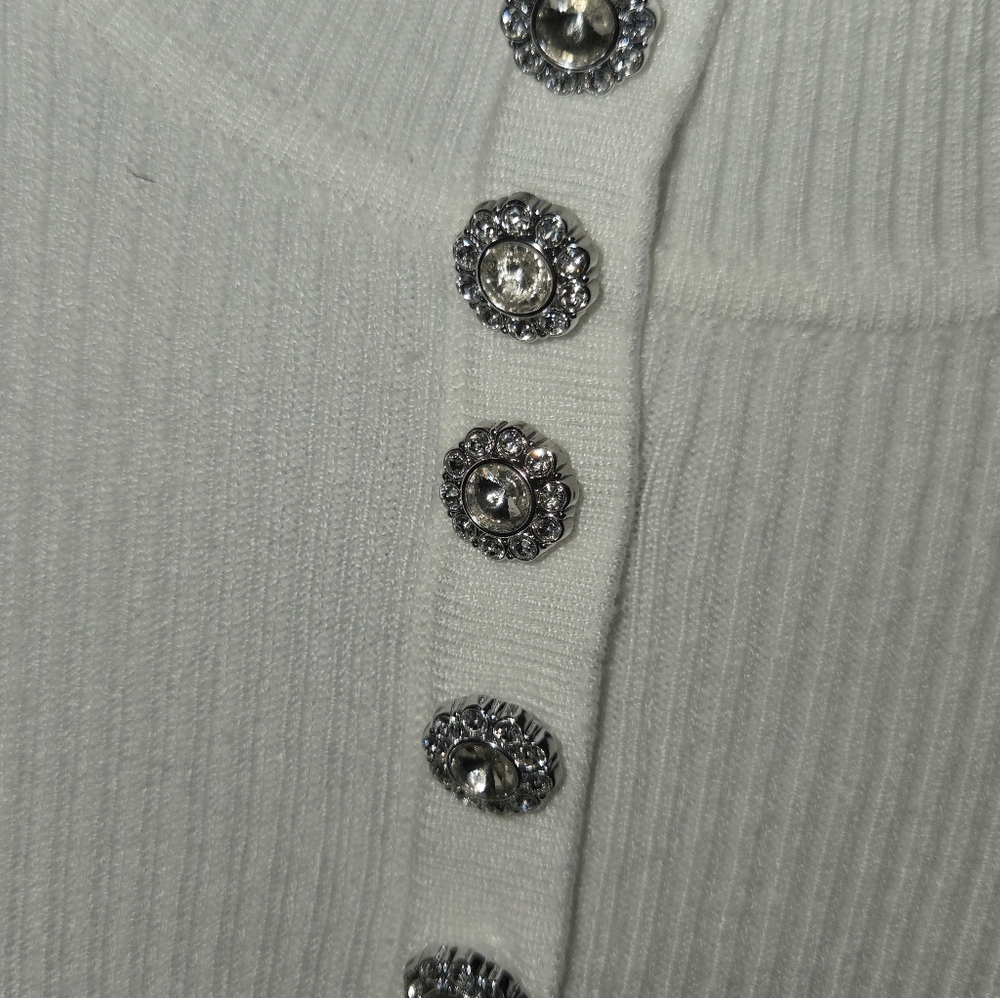 NWT Colori White sweater - Picture 2 of 5